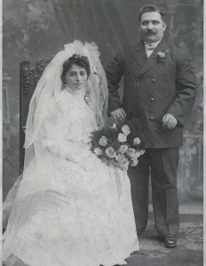 Charles and Anna 1908 3